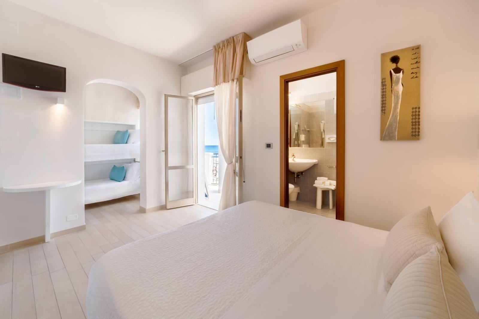 Hotel Soraya - Spiaggia Sawasdee Riccione Eksteriør bilde